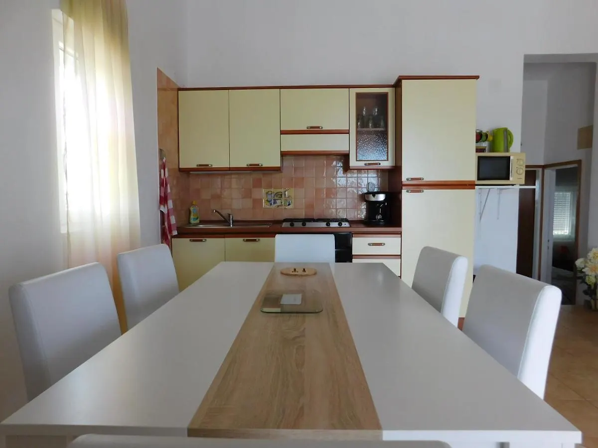 Apartment Apartmani Ruza Kosljun